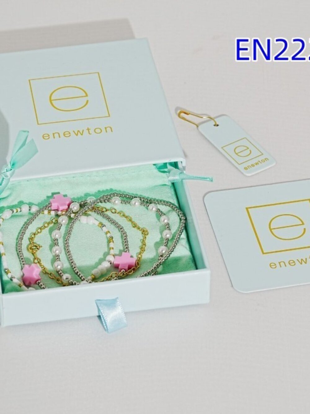 Enewton Bracelet Set